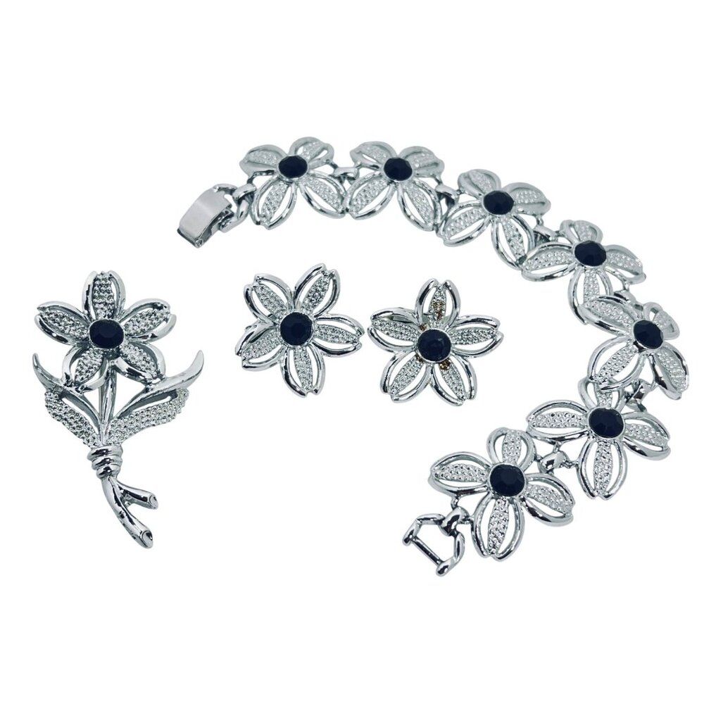 Sarah Cov Silver Tone W/Black Rhinestone Bracelet, Clip Earrings & Brooch (5689) - Picture 6 of 10